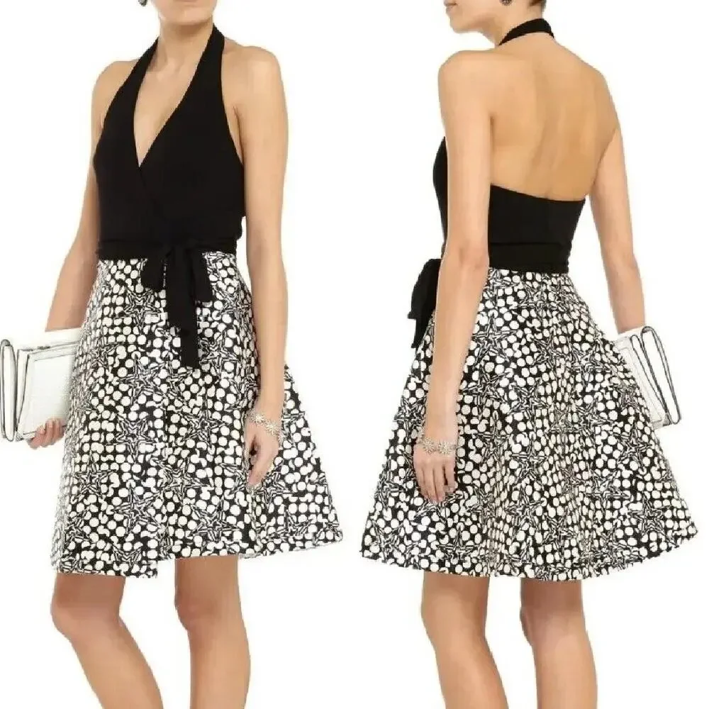 DVF Amelia Halter Wrap Dress Star Print Black White Size 4 NWT Classic Party - Picture 1 of 15